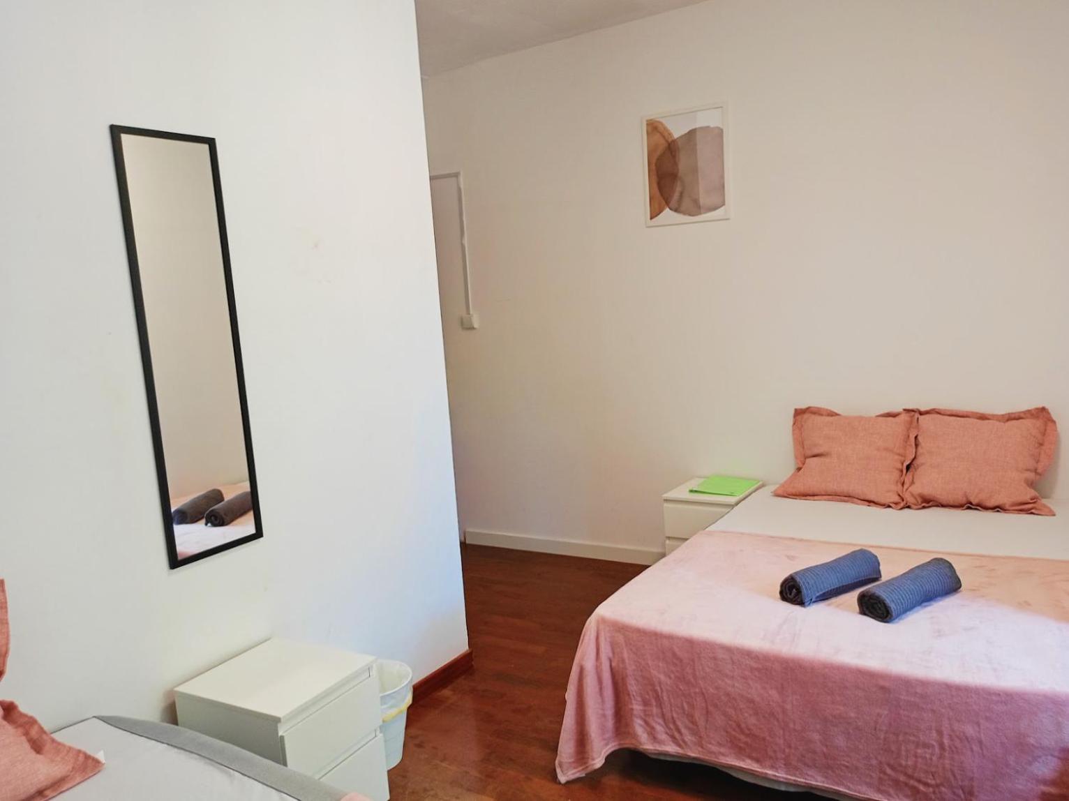 Diagonal R3 Bed & Breakfast บาร์เซโลนา ภายนอก รูปภาพ